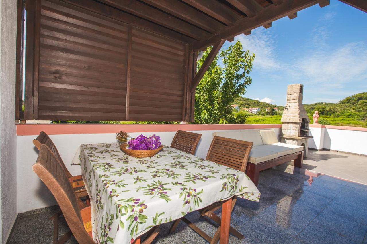 Apartmani Nada & Darko, Kampor, Rab, Hrvatska 外观 照片