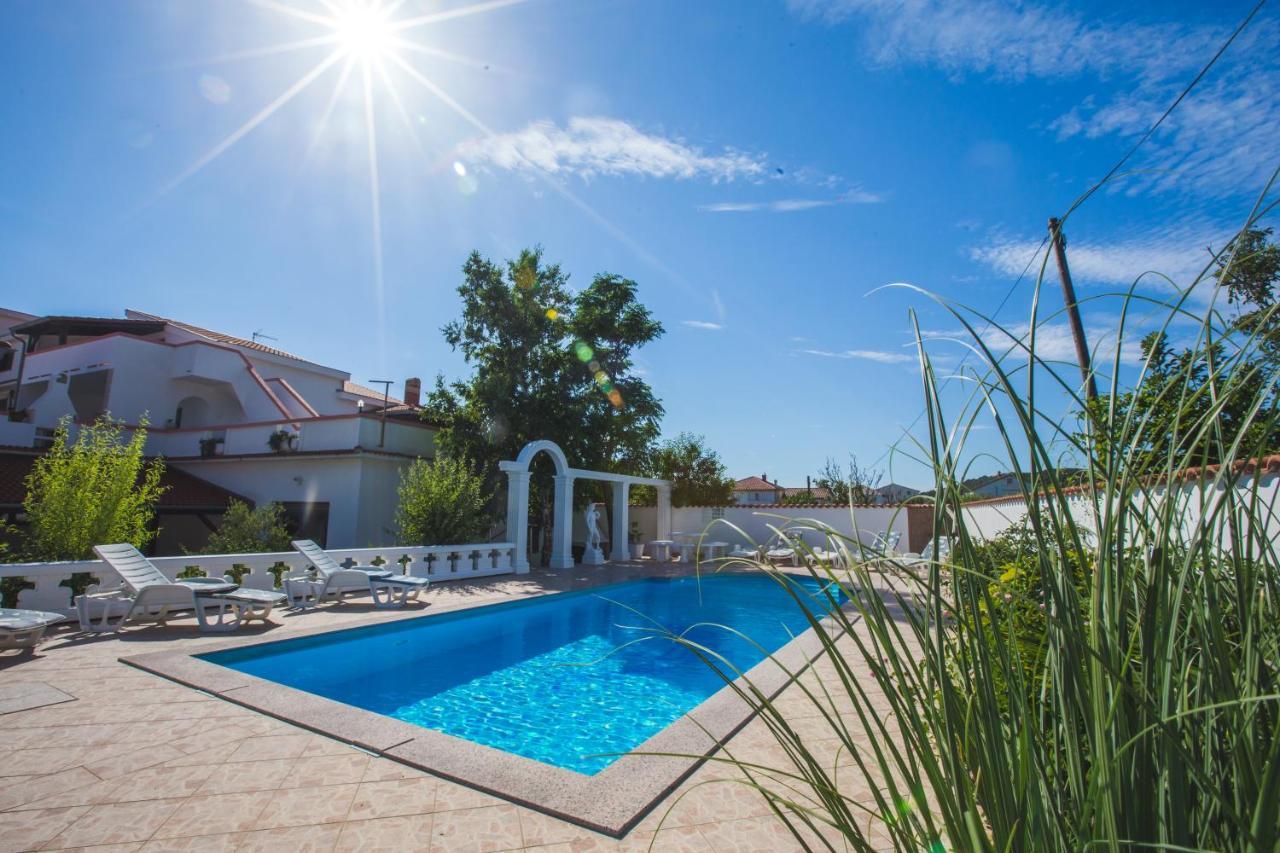 Apartmani Nada & Darko, Kampor, Rab, Hrvatska 外观 照片