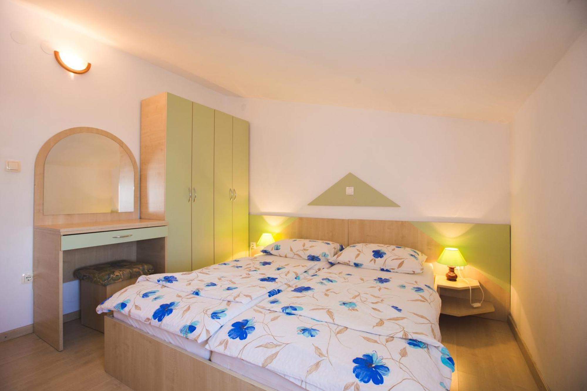 Apartmani Nada & Darko, Kampor, Rab, Hrvatska 外观 照片