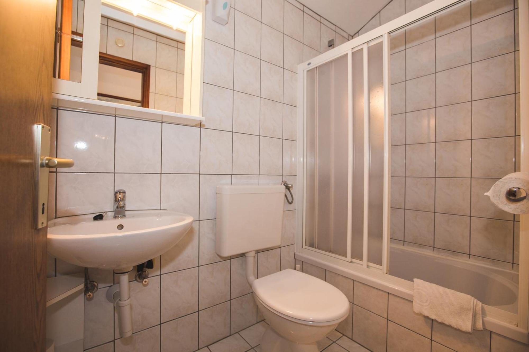 Apartmani Nada & Darko, Kampor, Rab, Hrvatska 外观 照片